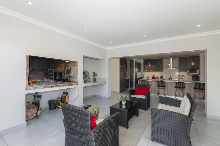 3 Bedroom Property for Sale in Langebaan Country Estate Western Cape